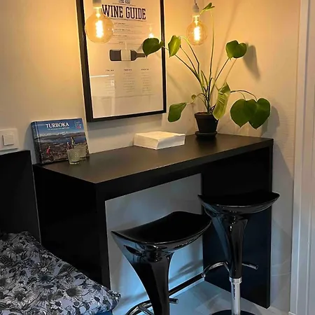 شقة And Cozy For 2 People In The Heart Of Tromsdalen